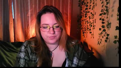 Snapshot of zayarush chatting on 10.14.25 zayarush online show from 10.14.25