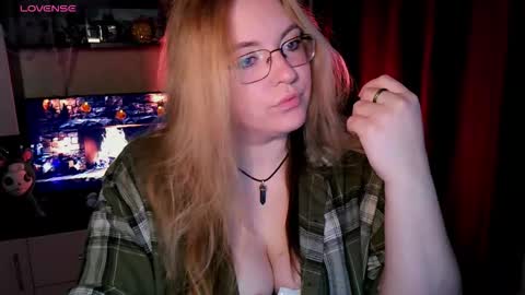 Snapshot of zayarush chatting on 11.14.25 zayarush online show from 11.14.25