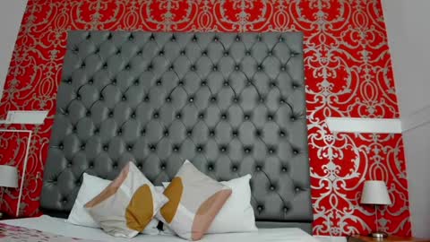 Karolyne online show from 02.08.25