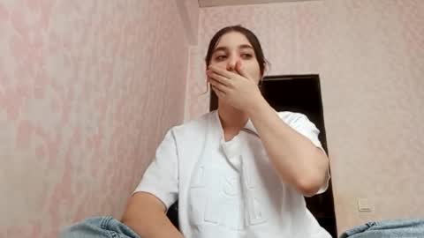 zeniabrossoit online show from 02.21.26