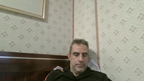 Snapshot of zenikk chatting on 10.05.25 zenikk online show from 10.05.25