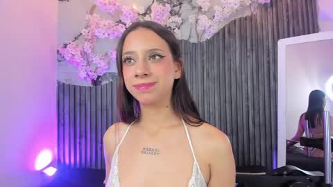 Snapshot of zephyra_bms chatting on 05.03.26 SOFIA online show from 05.03.26