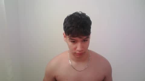 Snapshot of zeus_183 chatting on 02.05.26 zeus_183 online show from 02.05.26