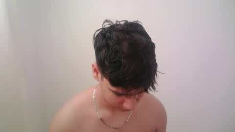 Snapshot of zeus_183 chatting on 02.08.26 zeus_183 online show from 02.08.26