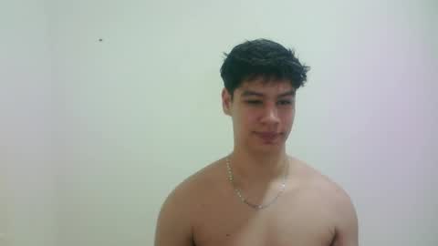 Snapshot of zeus_183 chatting on 04.20.26 zeus_183 online show from 04.20.26