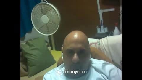 Snapshot of zeusdioss chatting on 04.25.26 zeusdioss online show from 04.25.26