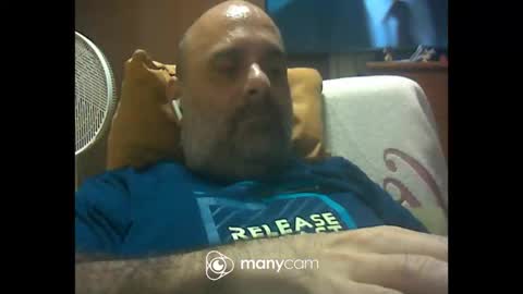 Snapshot of zeusdioss chatting on 05.13.26 zeusdioss online show from 05.13.26