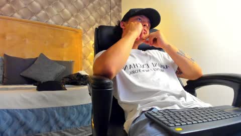 zeus online show from 12.21.24