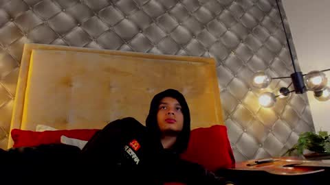 zeus online show from 01.28.25