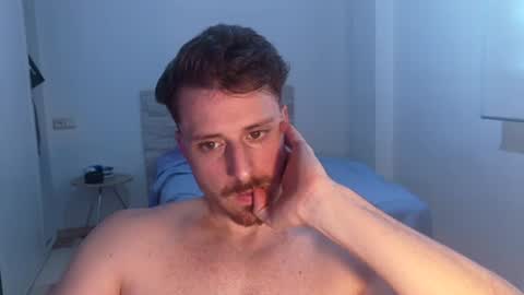 Snapshot of zeusoctavian chatting on 06.19.26 Zeus Octavian online show from 06.19.26