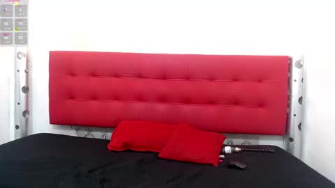 ZHAMIRA  ANDRES online show from 02.08.25