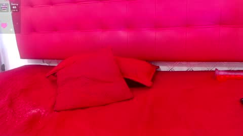 ZHAMIRA  ANDRES online show from 02.19.25