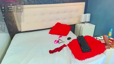 ZHAMIRA  ANDRES online show from 11.06.25