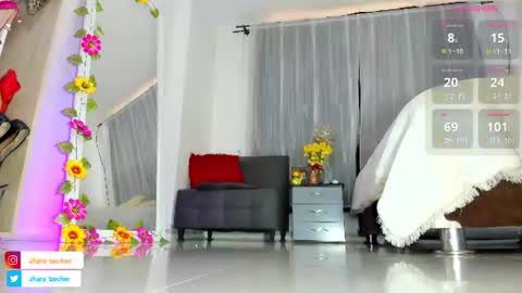 Snapshot of zhara_becherovka chatting on 06.19.26 Zhara online show from 06.19.26
