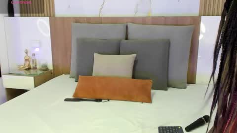 Zhara online show from 01.12.26