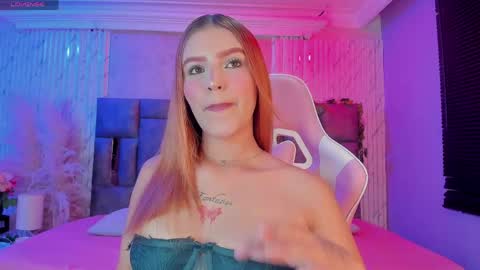 Snapshot of zhararousse chatting on 05.08.26 Zhara Rousse online show from 05.08.26