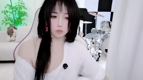 zhen online show from 11.18.25