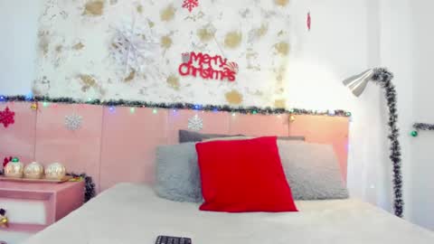 Snapshot of zhiratowers chatting on 12.07.24 zahira online show from 12.07.24