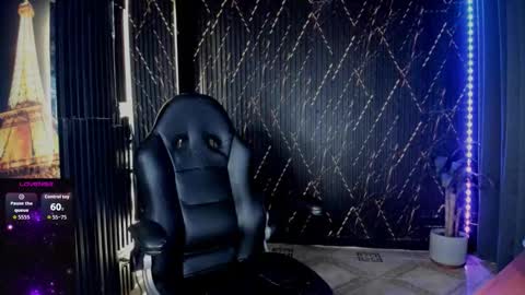 Snapshot of zhoestrong chatting on 01.18.26 zhoestrong online show from 01.18.26