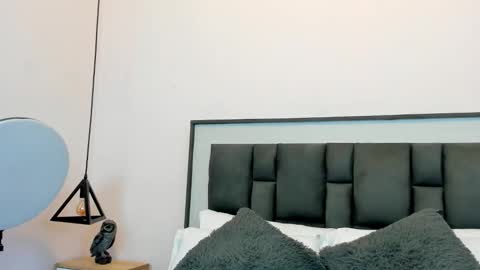 zia online show from 10.17.25