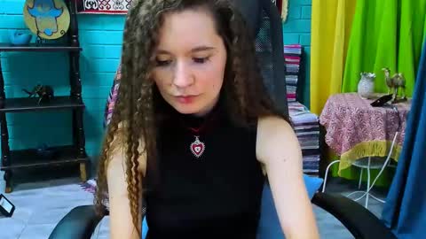 zianichols online show from 03.10.25