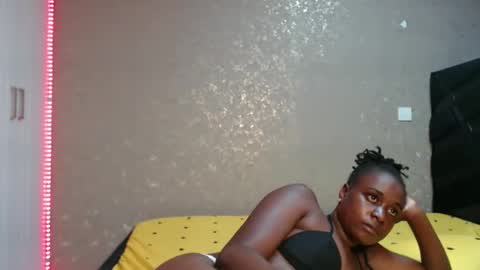 Zinadine online show from 01.18.26