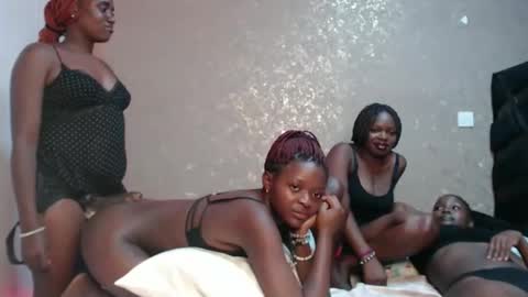 Zinadine online show from 02.23.26