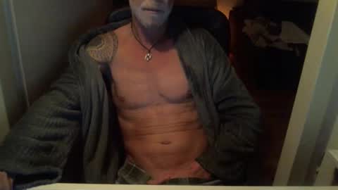 Snapshot of zioni chatting on 05.05.26 zioni online show from 05.05.26