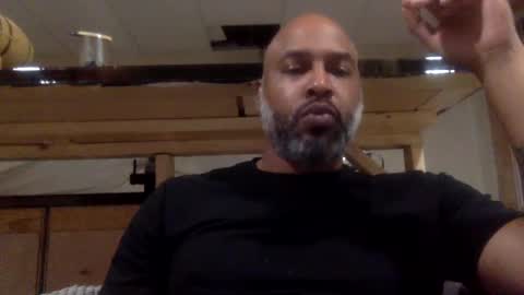 Snapshot of zionlion22 chatting on 12.18.24 zionlion22 online show from 12.18.24