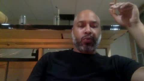 Snapshot of zionlion22 chatting on 02.14.25 zionlion22 online show from 02.14.25