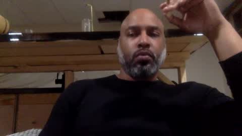 Snapshot of zionlion22 chatting on 02.19.25 zionlion22 online show from 02.19.25