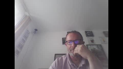 Snapshot of zippi55 chatting on 09.21.25 Zippi online show from 09.21.25