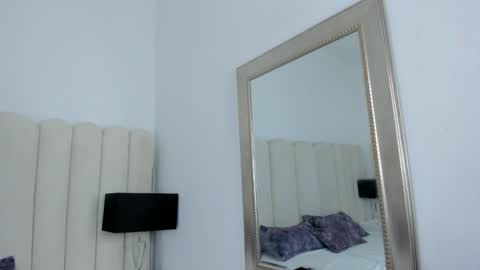 Zoe Banx online show from 03.06.26