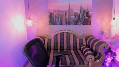 Snapshot of zoe_clk chatting on 01.12.26 Zoe online show from 01.12.26