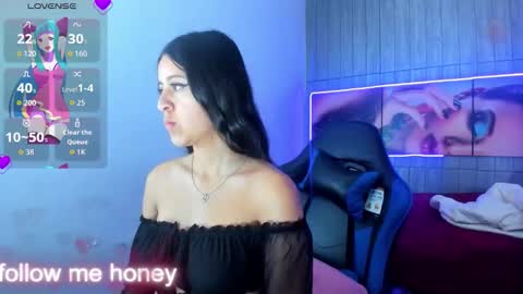 Snapshot of zoe_connor19 chatting on 02.03.26 Z O E online show from 02.03.26