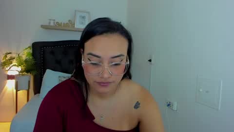 Zoe  online show from 03.08.25