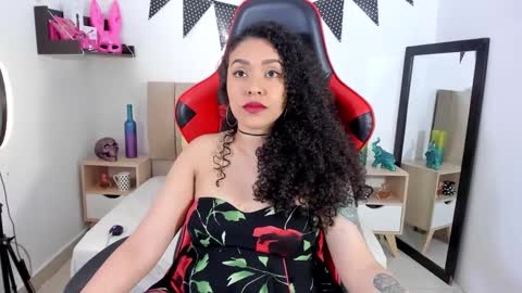 Zoe Gruber online show from 12.22.24