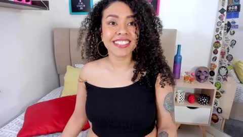 Zoe Gruber online show from 01.24.25