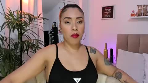 Zoe Gruber online show from 11.23.25