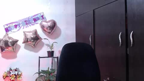 ZOE online show from 12.21.25