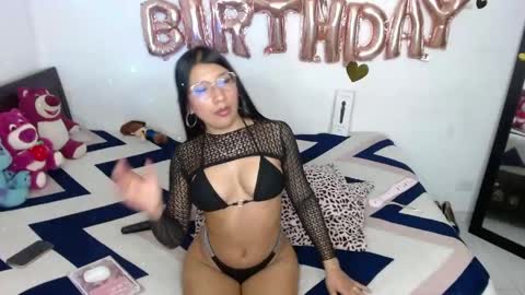 zoe  online show from 04.12.26