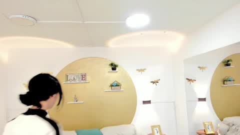 Zoe Lynch online show from 09.27.25