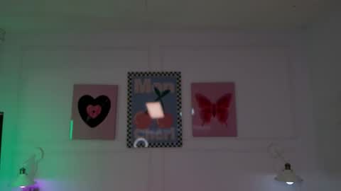 Snapshot of zoe_lynch_ chatting on 02.20.26 Zoe Lynch online show from 02.20.26