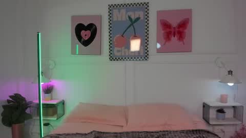 Snapshot of zoe_lynch_ chatting on 02.27.26 Zoe Lynch online show from 02.27.26