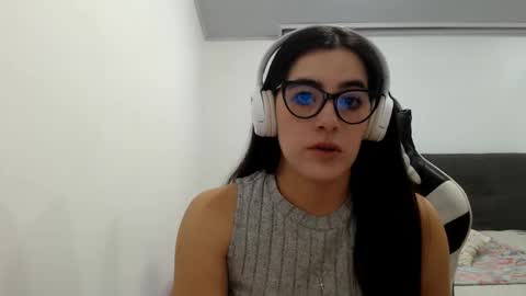 Snapshot of zoe_mill33r chatting on 01.19.26 Zoe online show from 01.19.26