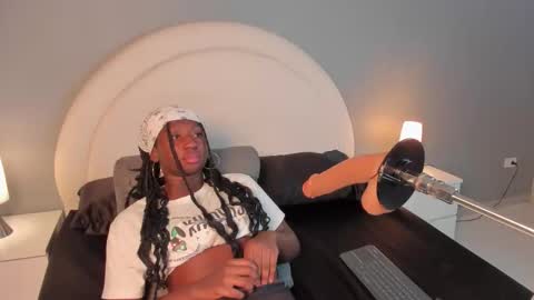 zoe_pinkett online show from 03.14.26