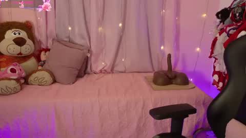 zoe_sullivan_ online show from 07.16.26