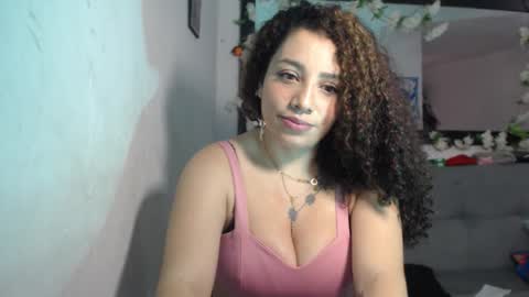 zoe tai online show from 10.14.25