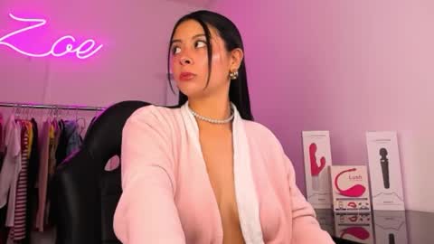 Snapshot of zoecams chatting on 03.16.26 zoecams online show from 03.16.26