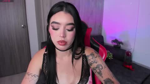  zoee jackson online show from 02.08.26